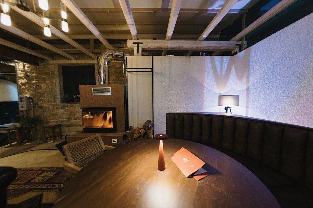 Bespoke Architectural Joinery & Custom Hospitality Furniture ("Sto Spitaki" Restaurant – Trikala) - 11
