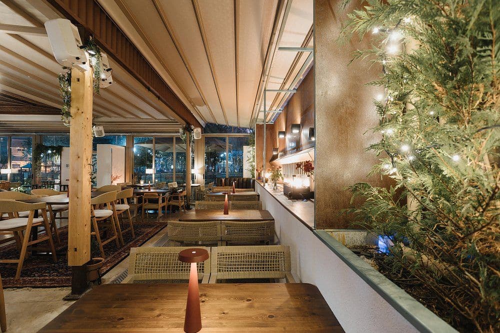 Bespoke Architectural Joinery & Custom Hospitality Furniture ("Sto Spitaki" Restaurant – Trikala) - 5